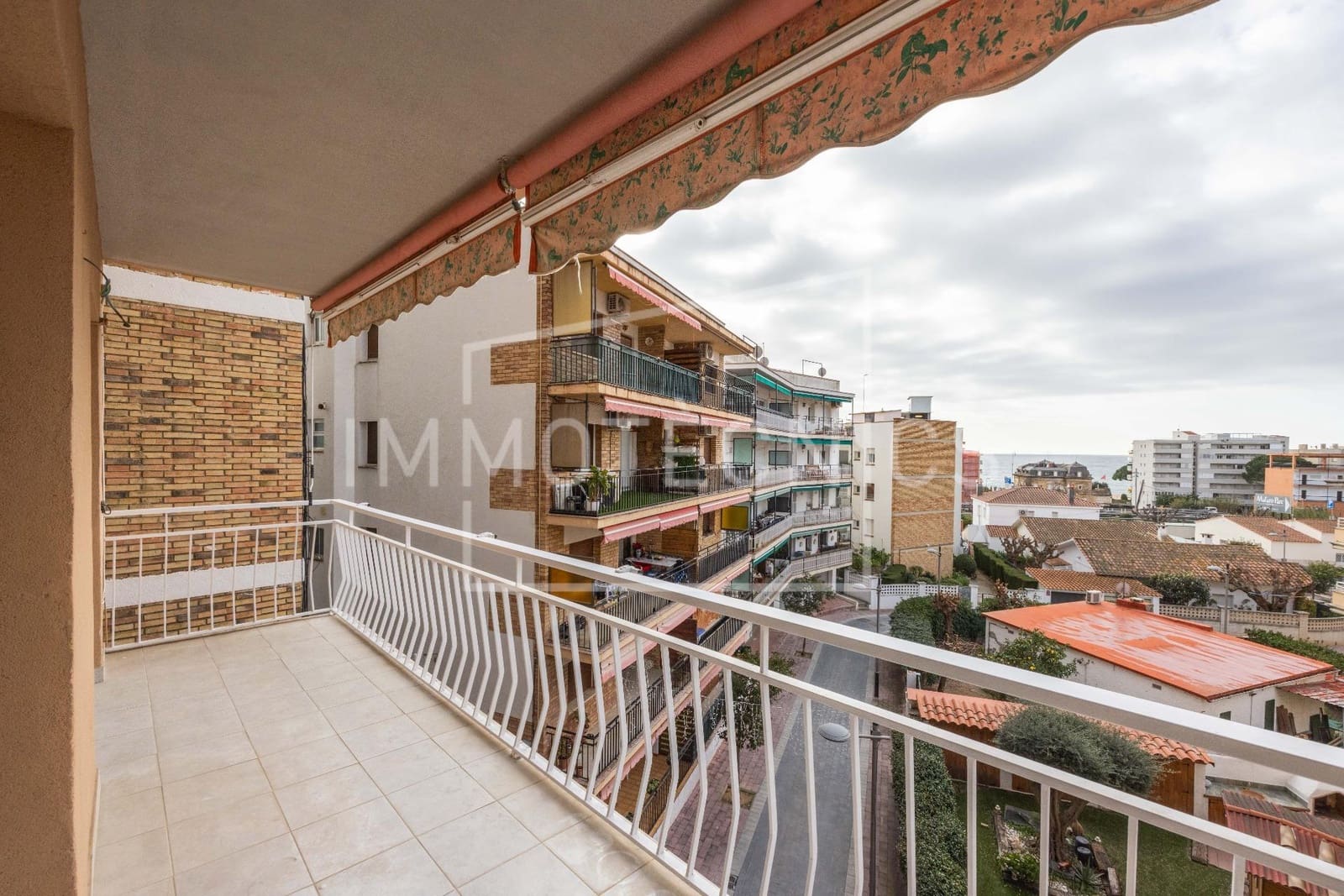 3 bedroom Flat for sale in Caldes d'Estrac - € 288,000 (Ref: 9602779)