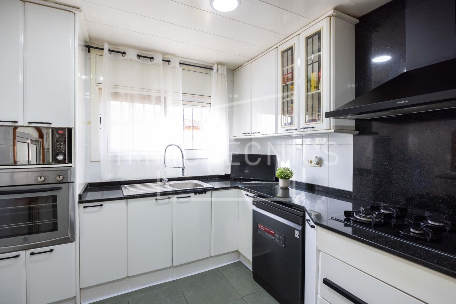 Chalet de 3 habitaciones en Cànoves i Samalús en venta - 420.000 € (Ref: 9602782)