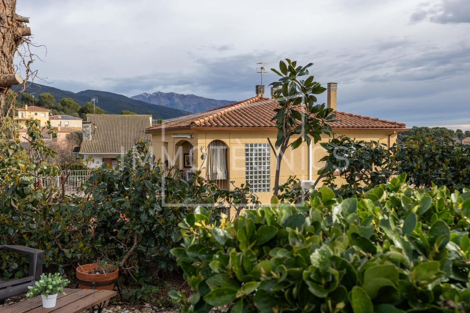 Chalet de 3 habitaciones en Cànoves i Samalús en venta - 420.000 € (Ref: 9602782)