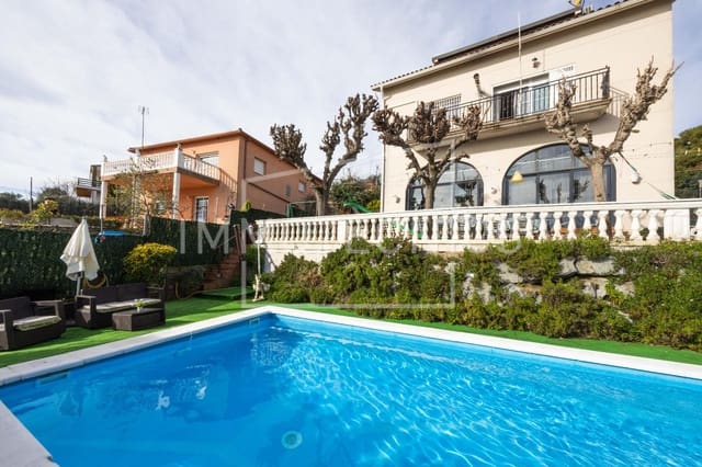 Chalet de 3 habitaciones en Cànoves i Samalús en venta - 420.000 € (Ref: 9602782)