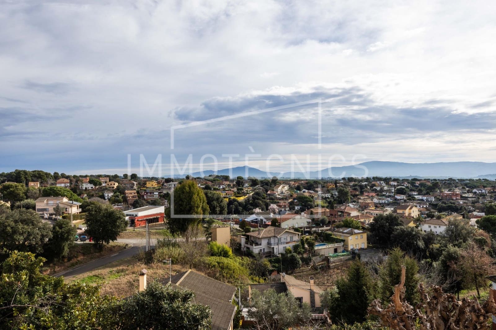 Chalet de 3 habitaciones en Cànoves i Samalús en venta - 420.000 € (Ref: 9602782)