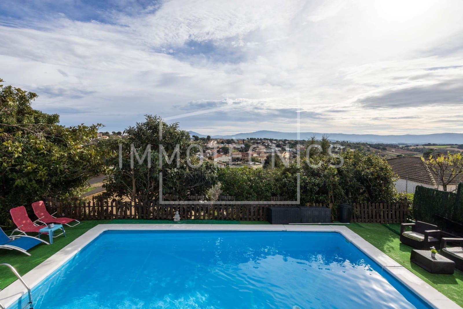 Chalet de 3 habitaciones en Cànoves i Samalús en venta - 420.000 € (Ref: 9602782)