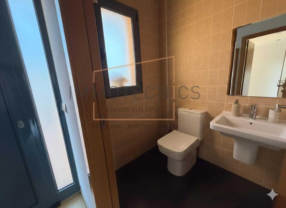 3 bedroom Terraced Villa for sale in Gualba with garage - € 345,000 (Ref: 9608199)