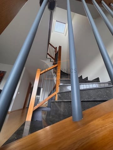 3 makuuhuone Rivitalo myytävänä paikassa Gualba mukana 
autotalli - 345 000 € (Ref: 9608199)