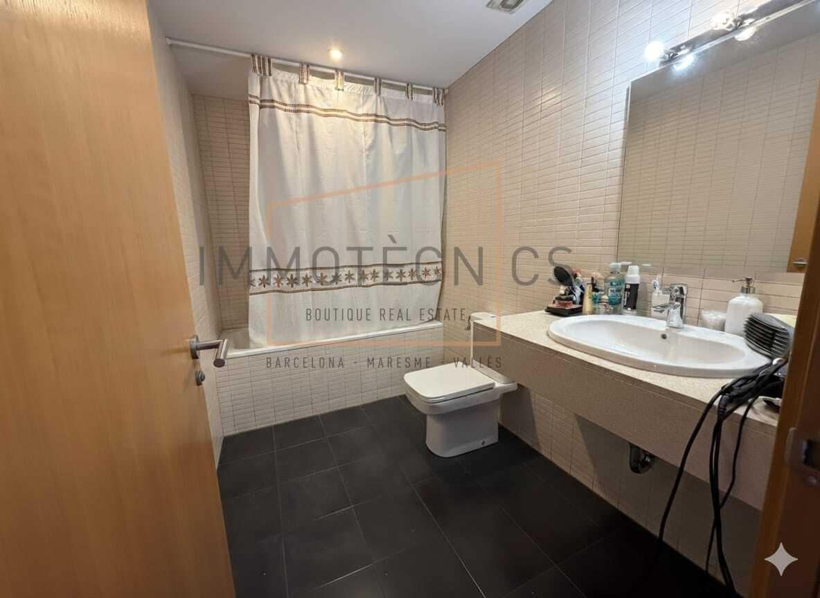 3 bedroom Terraced Villa for sale in Gualba with garage - € 345,000 (Ref: 9608199)