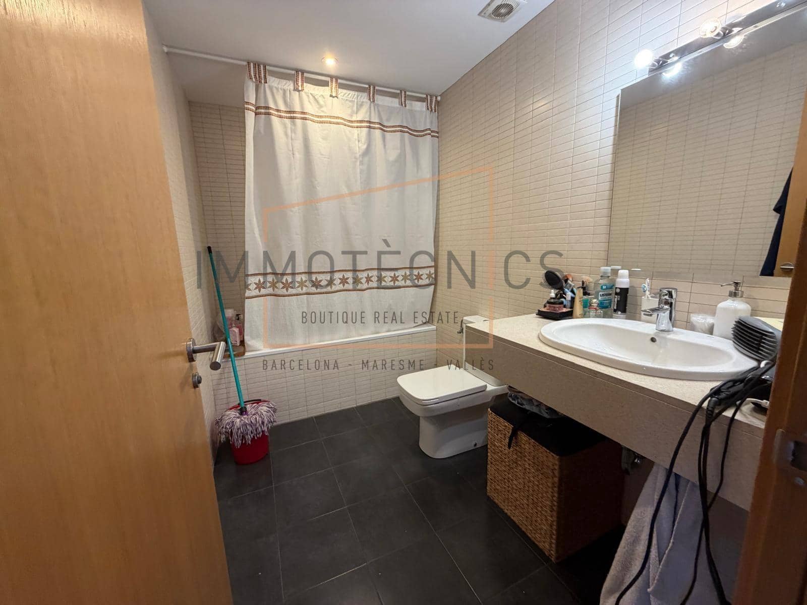 3 bedroom Terraced Villa for sale in Gualba with garage - € 345,000 (Ref: 9608199)