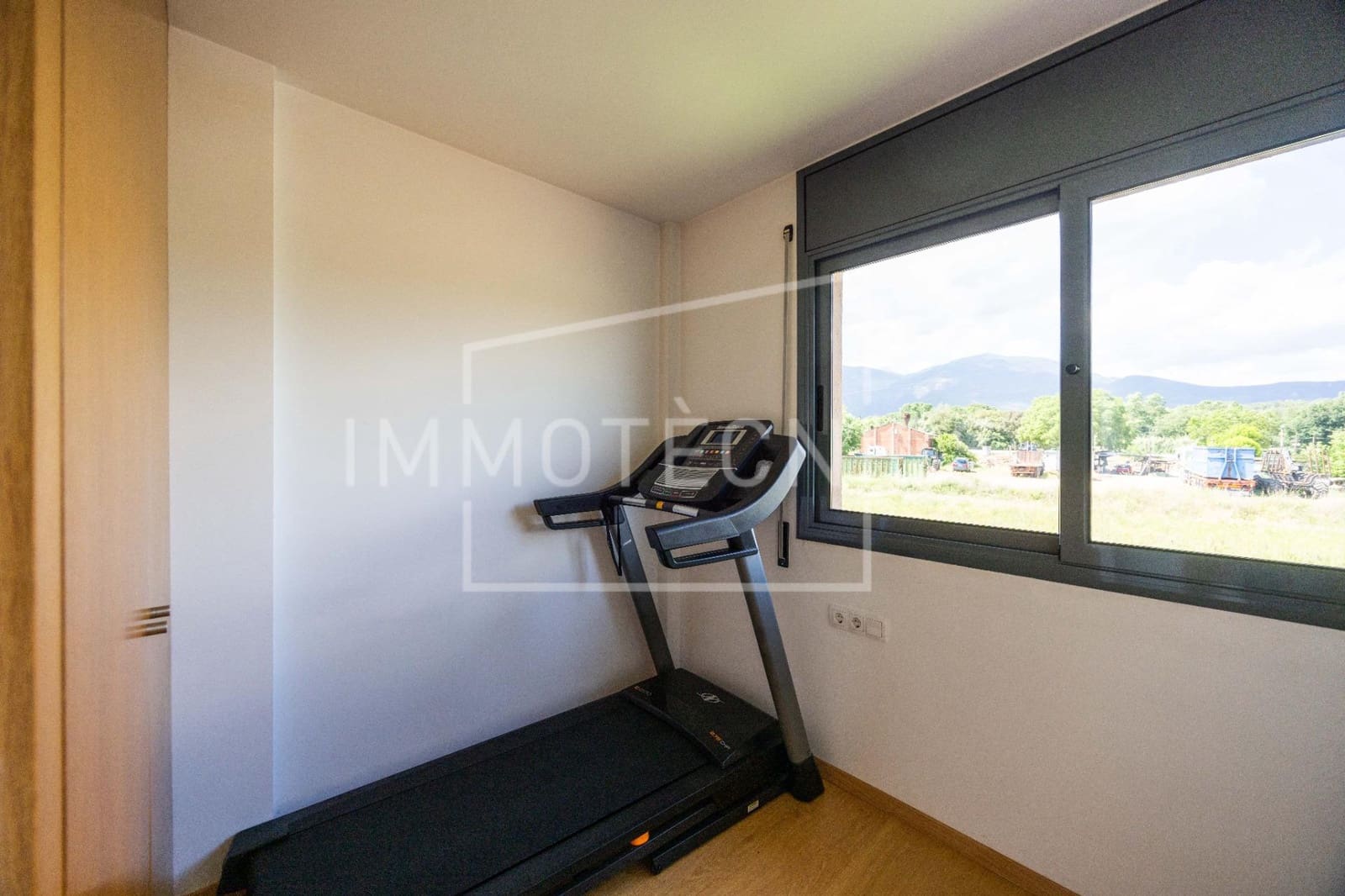 3 bedroom Terraced Villa for sale in Gualba with garage - € 340,000 (Ref: 9608199)