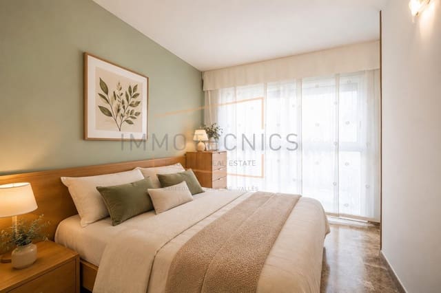 4 slaapkamer Rijtjeshuis te koop in Canet de Mar met garage - € 550.000 (Ref: 9616024)
