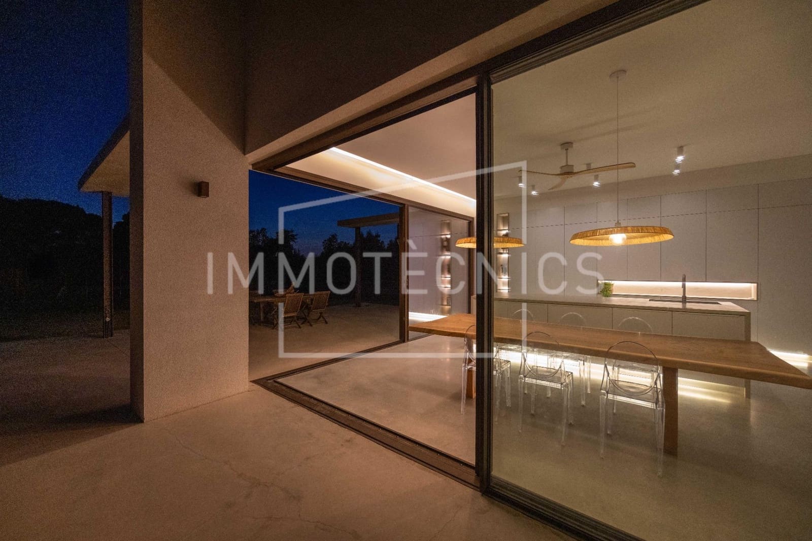 5 sovrum Villa till salu i Vilanova del Valles med garage - 995 000 € (Ref: 9619443)