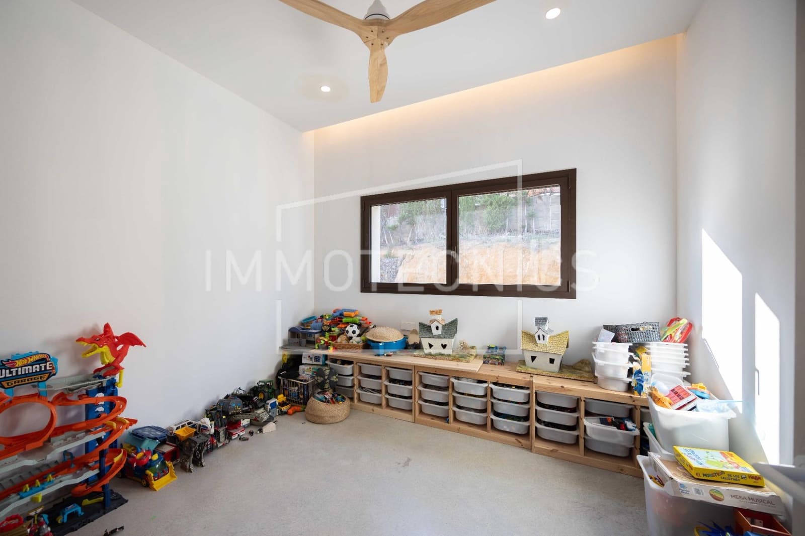 5 sovrum Villa till salu i Vilanova del Valles med garage - 995 000 € (Ref: 9619443)