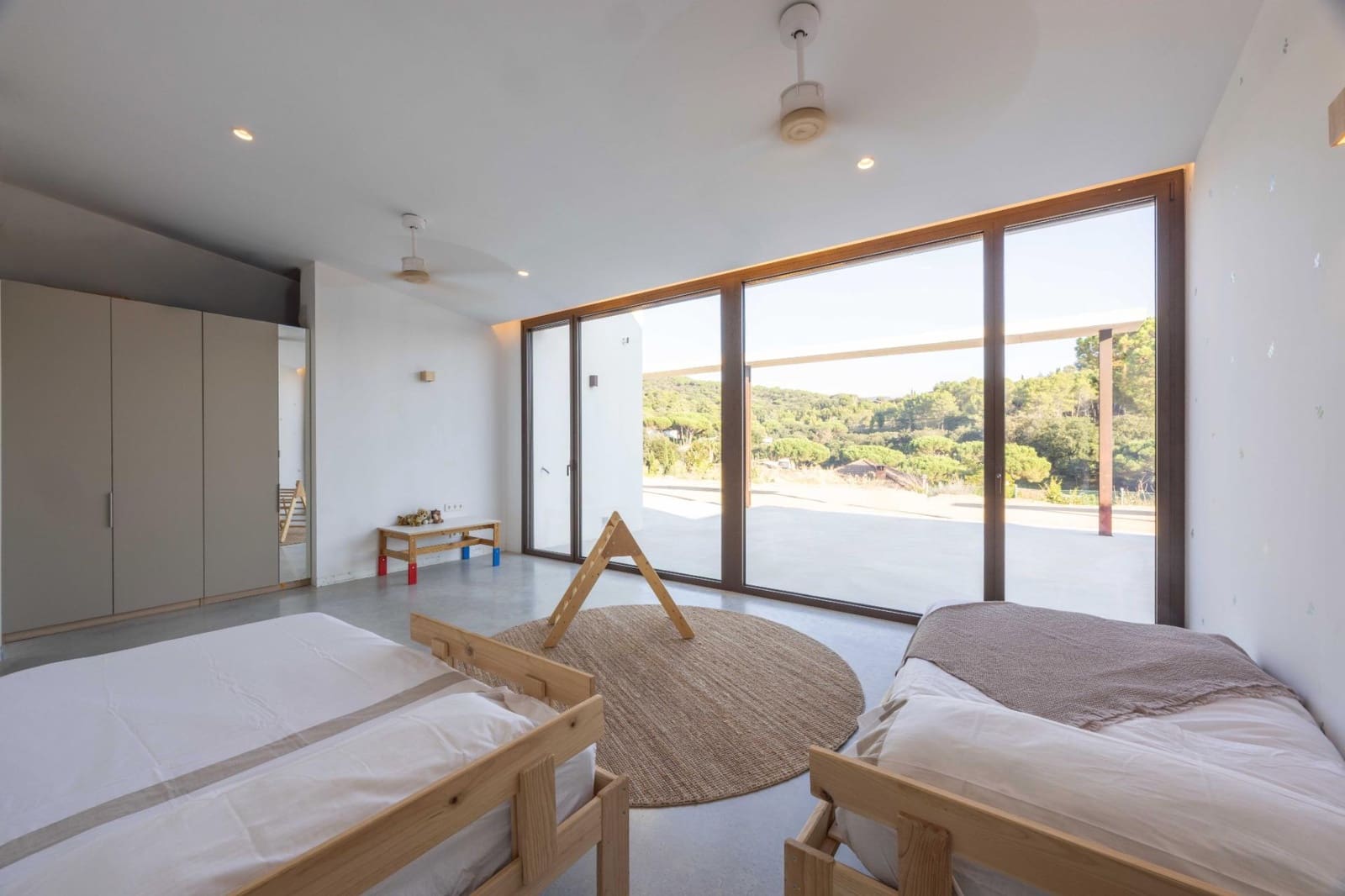 5 bedroom Villa for sale in Vilanova del Valles with garage - € 995,000 (Ref: 9619443)