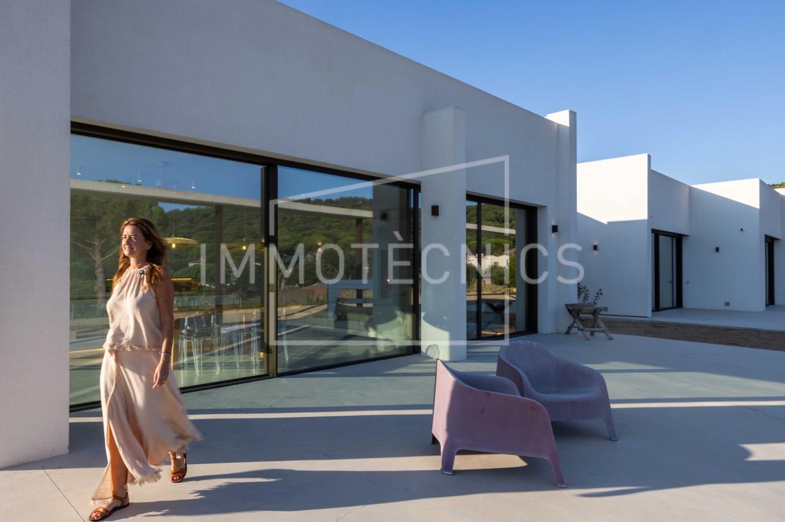 5 bedroom Villa for sale in Vilanova del Valles with garage - € 995,000 (Ref: 9619443)