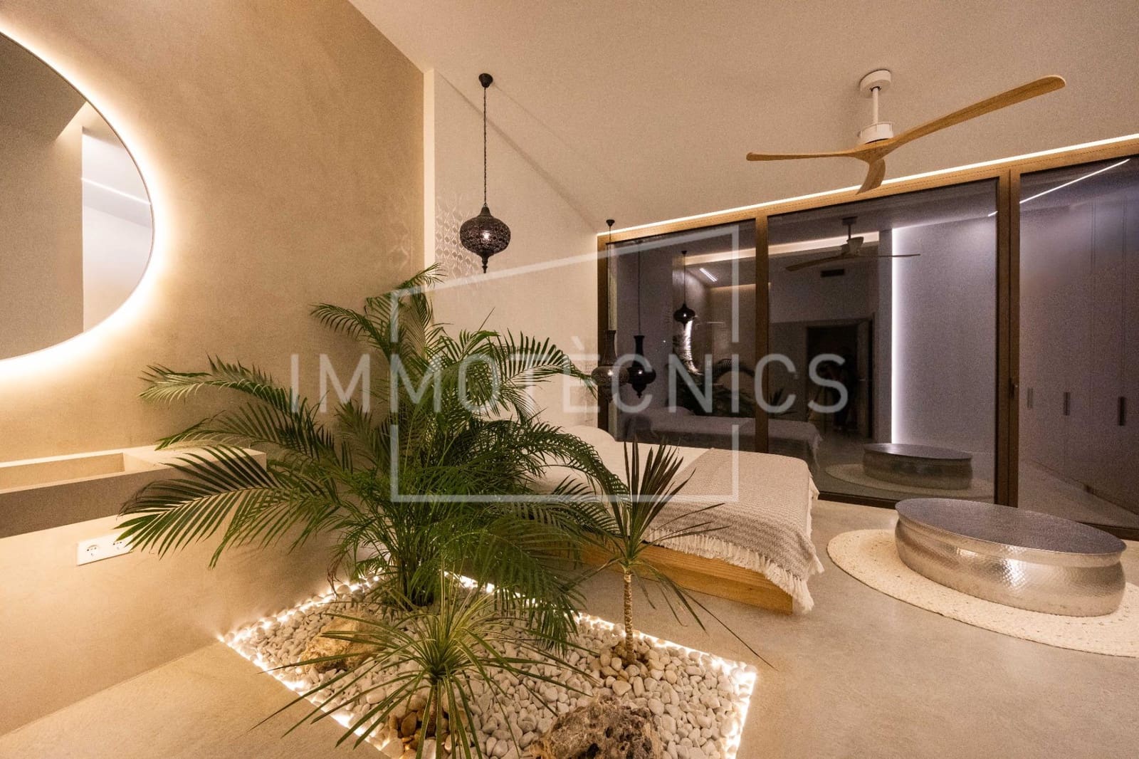 5 bedroom Villa for sale in Vilanova del Valles with garage - € 995,000 (Ref: 9619443)