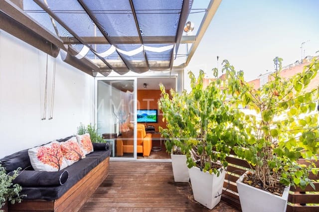 3 sovrum Radhus till salu i Granollers - 830 000 € (Ref: 9645175)