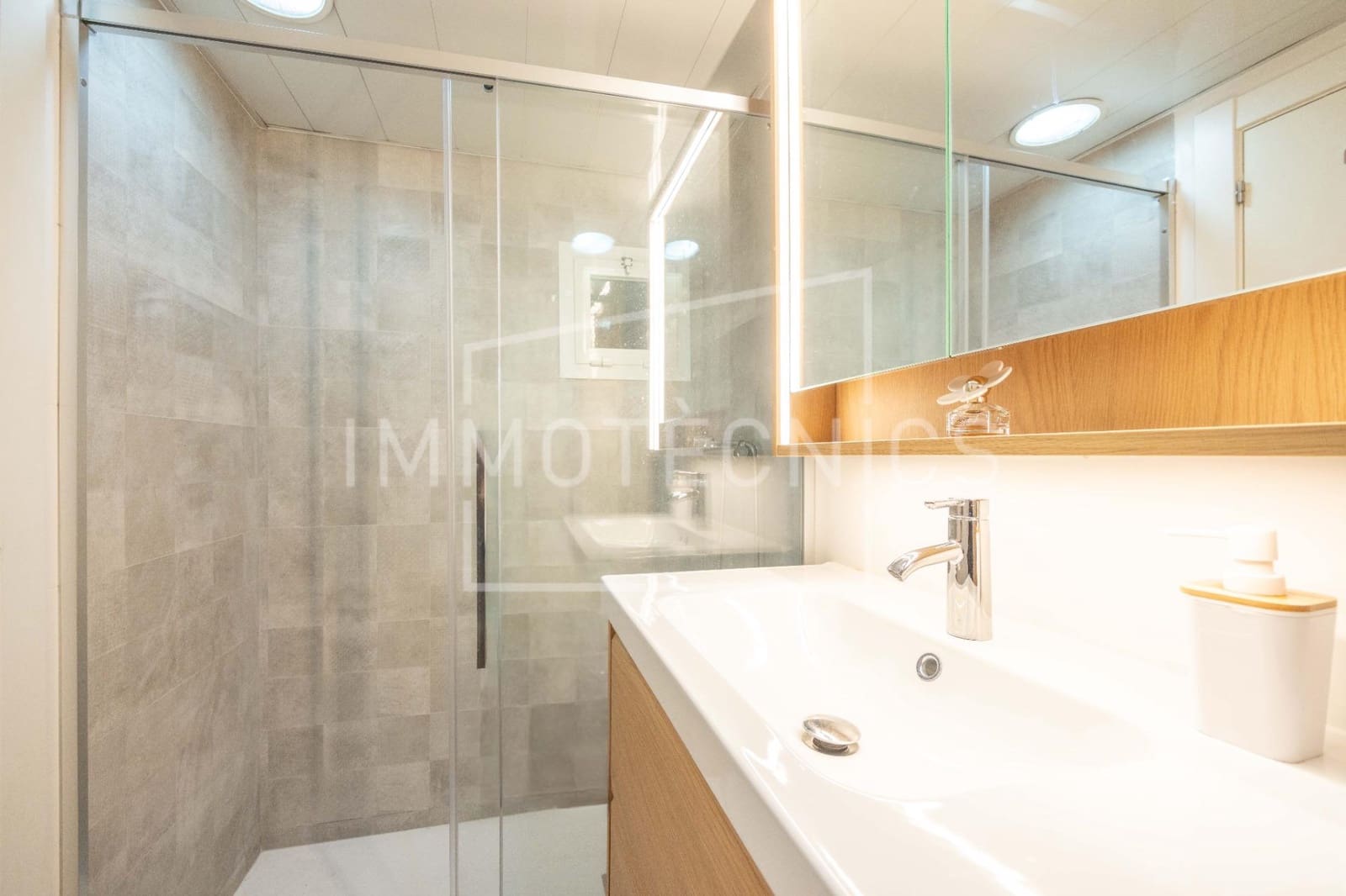 3 bedroom Flat for sale in Mollet del Valles - € 229,000 (Ref: 9652173)