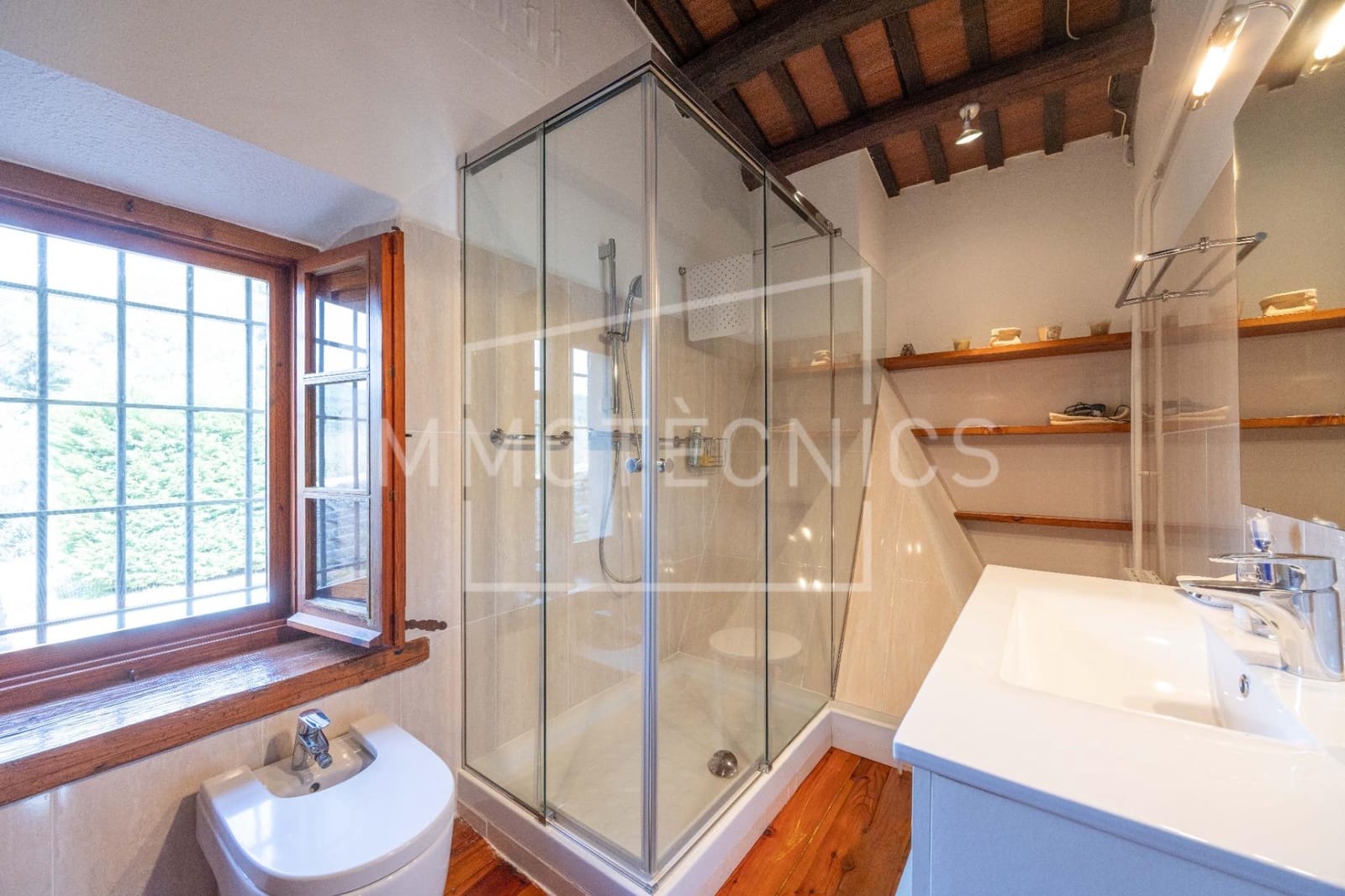 6 bedroom Finca/Country House for sale in Sant Iscle de Vallalta with pool garage - € 1,350,000 (Ref: 9656235)