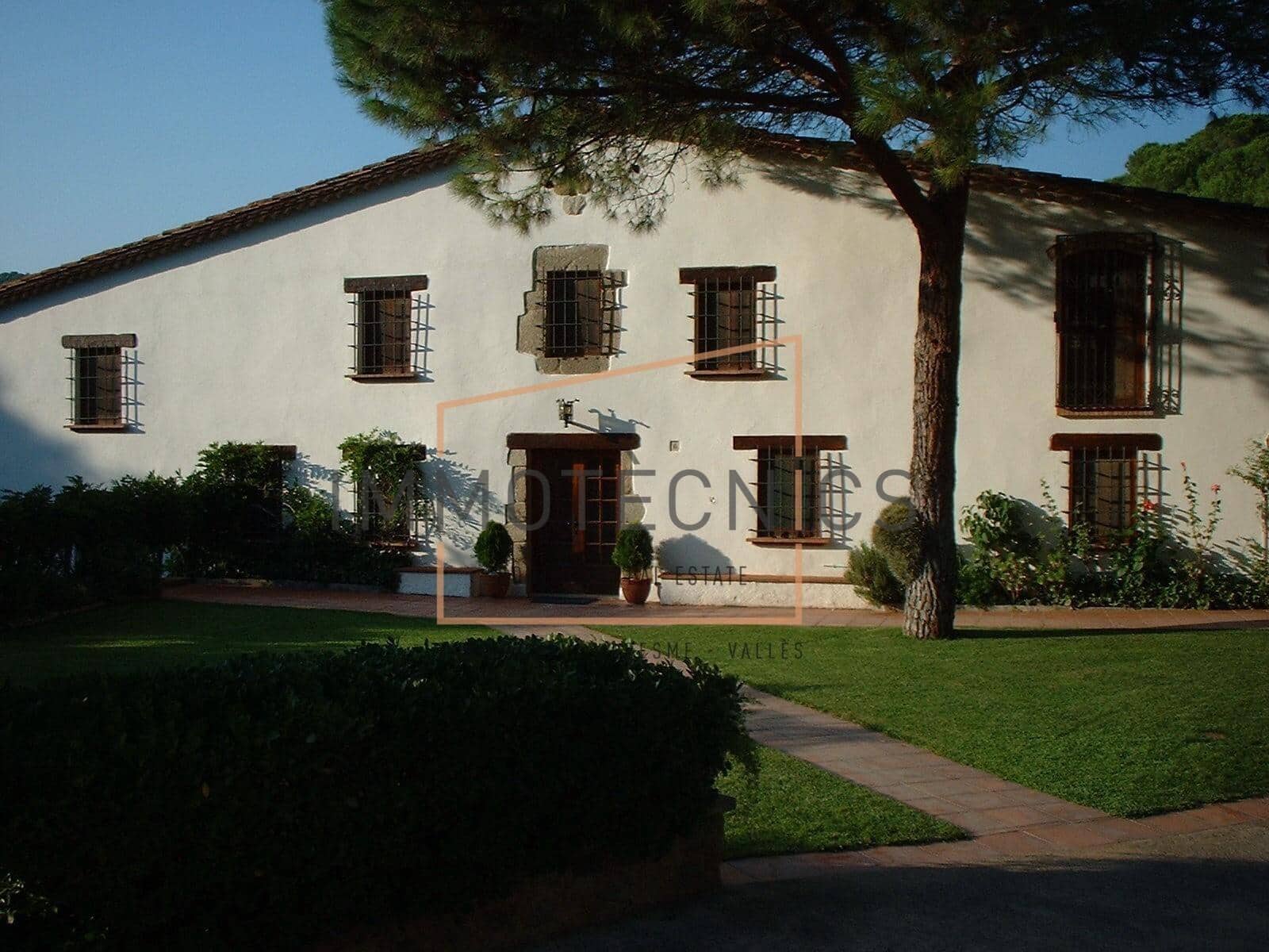6 bedroom Finca/Country House for sale in Sant Iscle de Vallalta with pool garage - € 1,350,000 (Ref: 9656235)