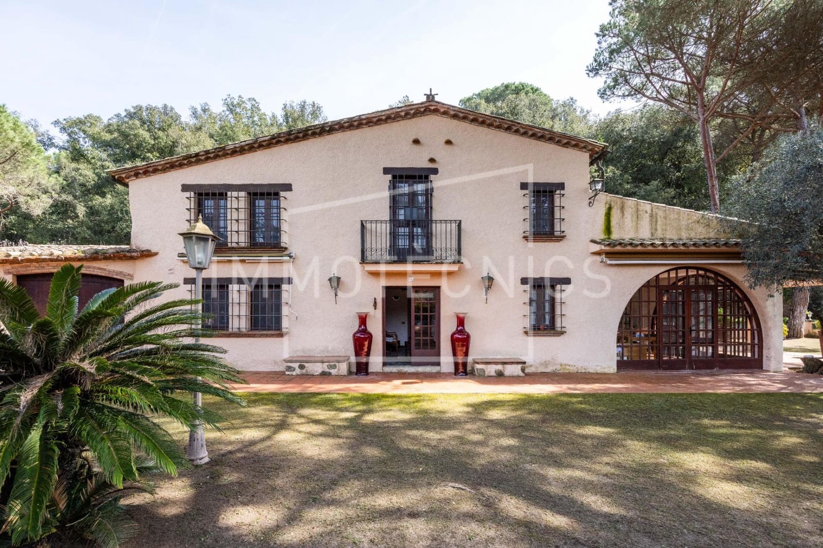 6 sovrum Finca/Hus på landet till salu i Sant Iscle de Vallalta med pool garage - 1 350 000 € (Ref: 9656235)