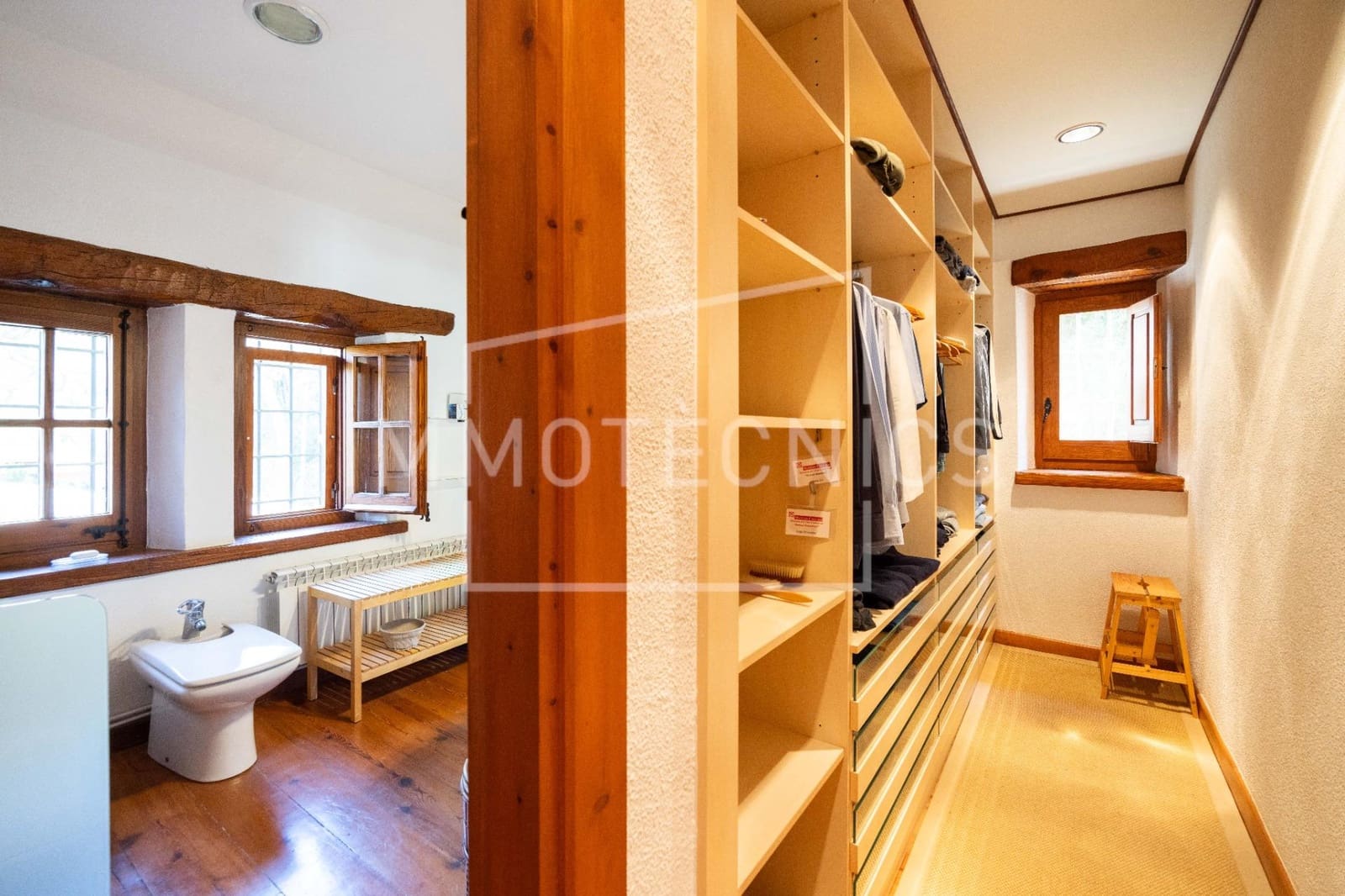 6 sovrum Finca/Hus på landet till salu i Sant Iscle de Vallalta med pool garage - 1 350 000 € (Ref: 9656235)