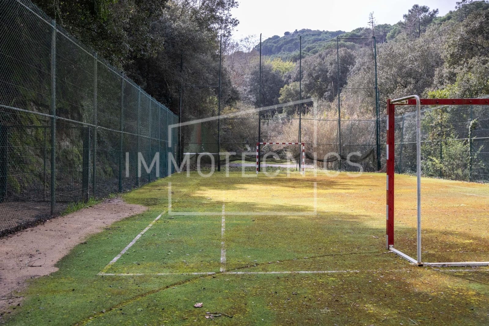 6 sovrum Finca/Hus på landet till salu i Sant Iscle de Vallalta med pool garage - 1 350 000 € (Ref: 9656235)