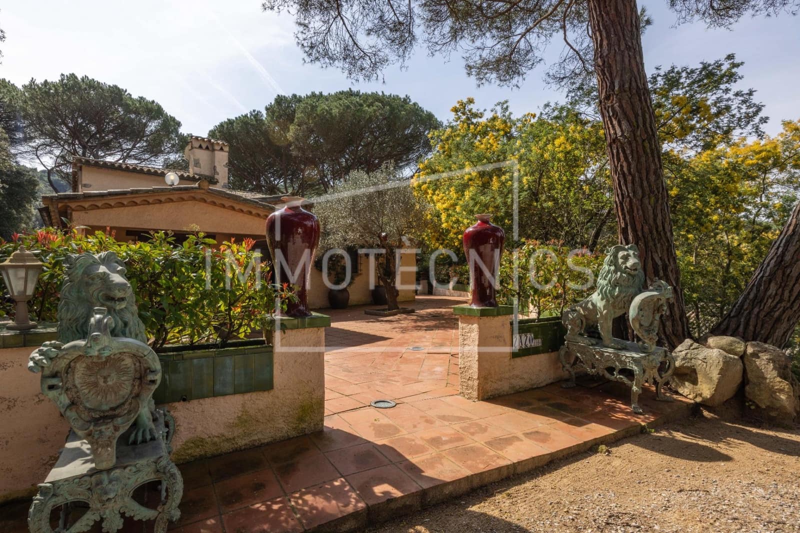 6 sovrum Finca/Hus på landet till salu i Sant Iscle de Vallalta med pool garage - 1 350 000 € (Ref: 9656235)