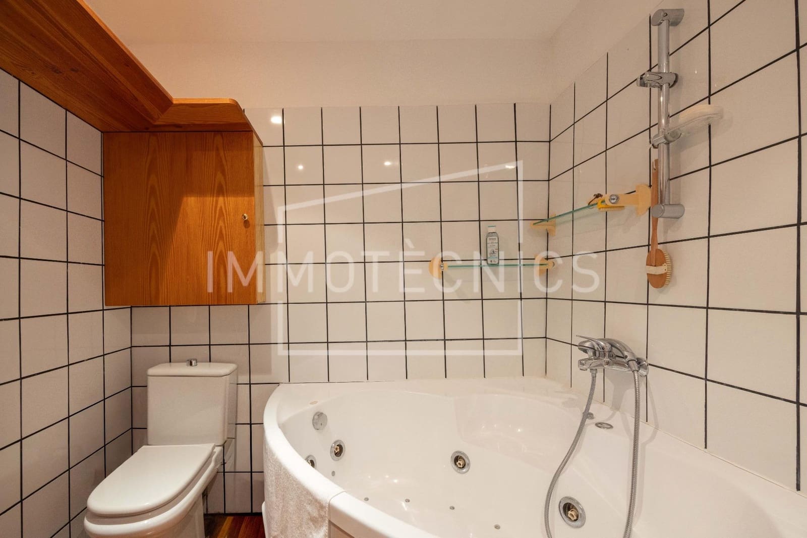 6 soverom Finca/Herregård til salgs i Sant Iscle de Vallalta med svømmebasseng garasje - € 1 299 000 (Ref: 9656235)