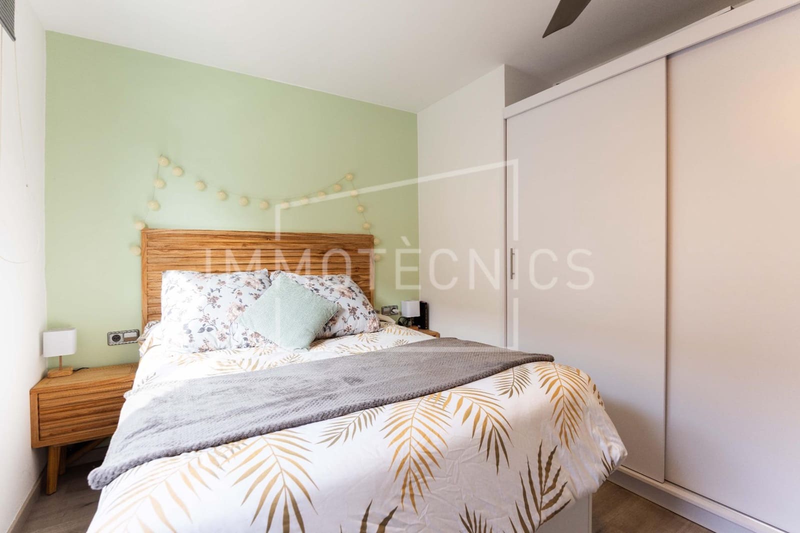 2 bedroom Flat for sale in Granollers with garage - € 265,000 (Ref: 9666726)