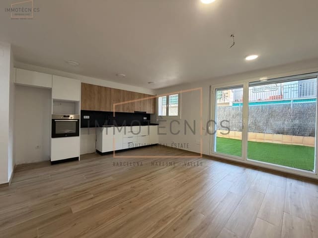 2 soveværelse Lejlighed til salg i Sant Feliu de Codines - € 194.000 (Ref: 9677599)