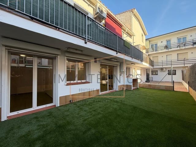 2 soveværelse Lejlighed til salg i Sant Feliu de Codines - € 194.000 (Ref: 9677599)