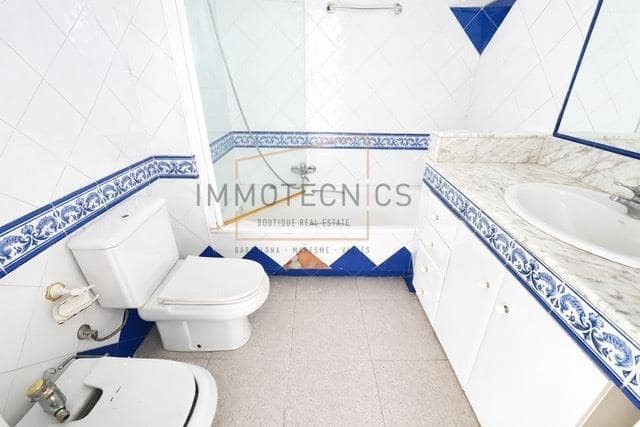 3 bedroom Flat for sale in Moia with garage - € 148,000 (Ref: 9679962)