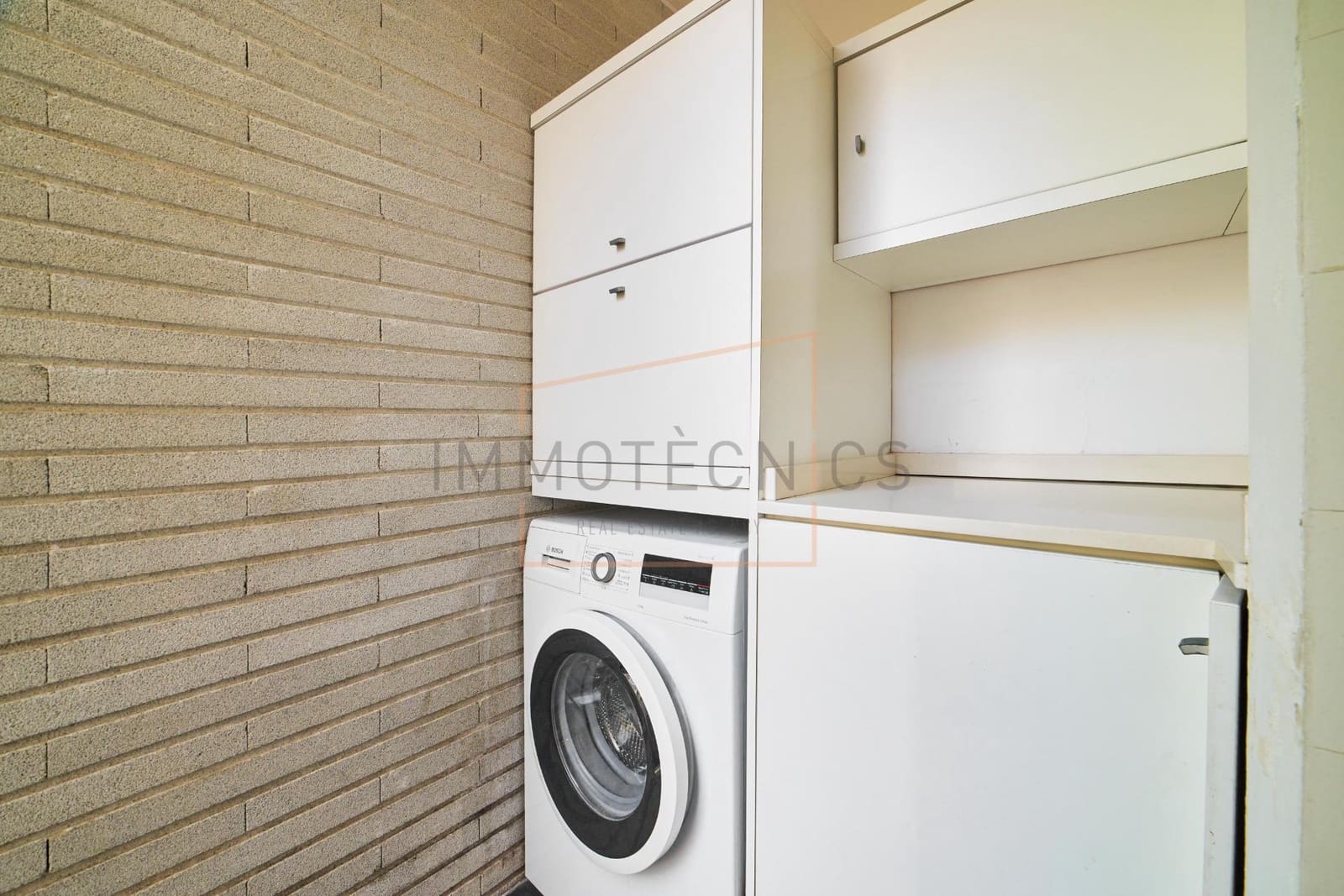 4 soverom Villa til leie i Canovelles med svømmebasseng garasje - € 2 660 (Ref: 9695475)