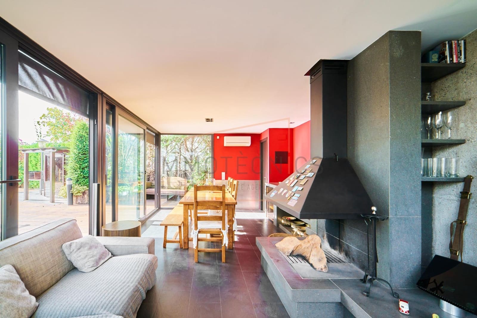 4 soverom Villa til leie i Canovelles med svømmebasseng garasje - € 2 660 (Ref: 9695475)