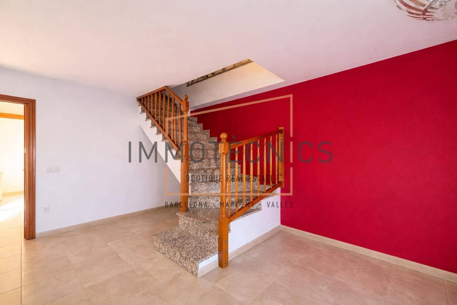 4 bedroom Penthouse for sale in Tordera - € 180,000 (Ref: 9720121)