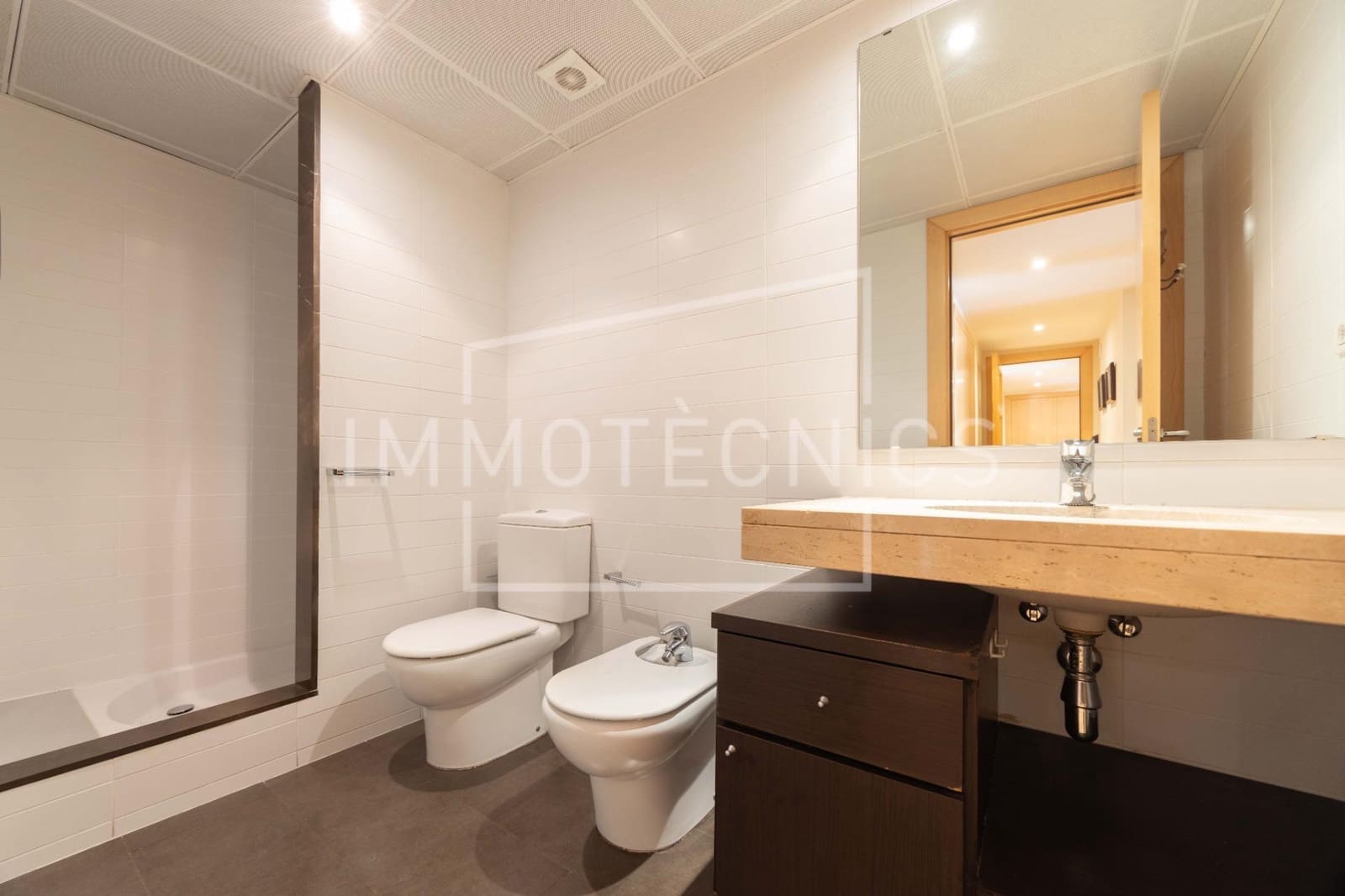 3 bedroom Flat for sale in Granollers - € 420,000 (Ref: 9726768)