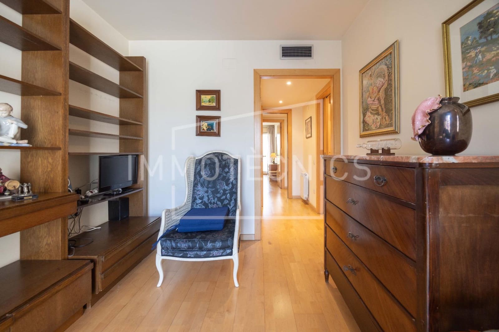 3 bedroom Flat for sale in Granollers - € 420,000 (Ref: 9726768)