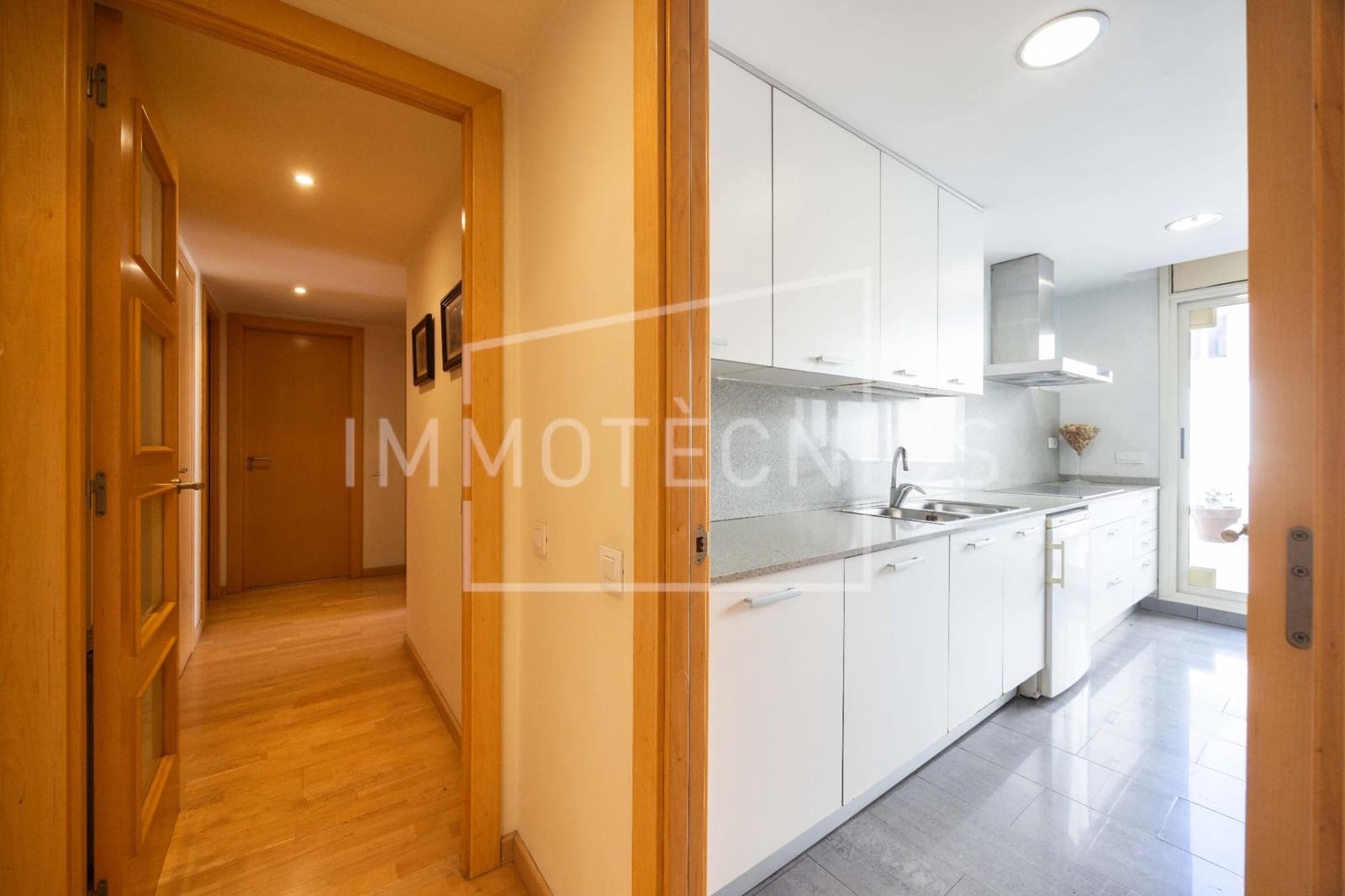 3 bedroom Flat for sale in Granollers - € 420,000 (Ref: 9726768)