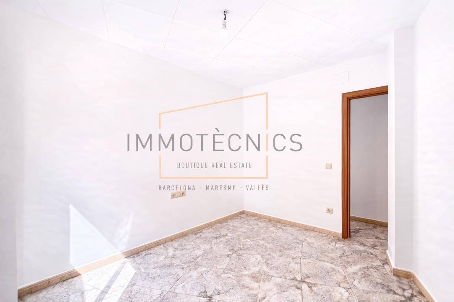 2 soveværelse Lejlighed til salg i Canet de Mar - € 290.000 (Ref: 9726769)