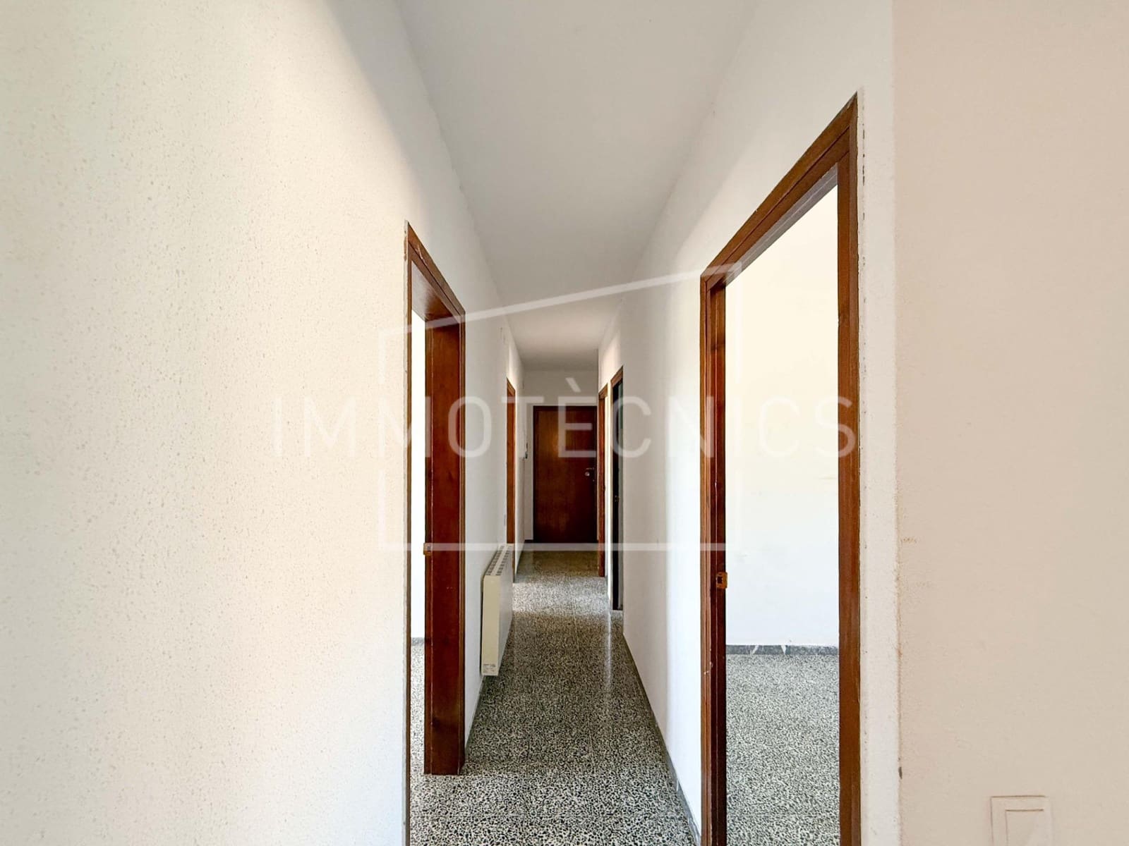 4 bedroom Flat for sale in Caldes d'Estrac with pool - € 320,000 (Ref: 9759120)