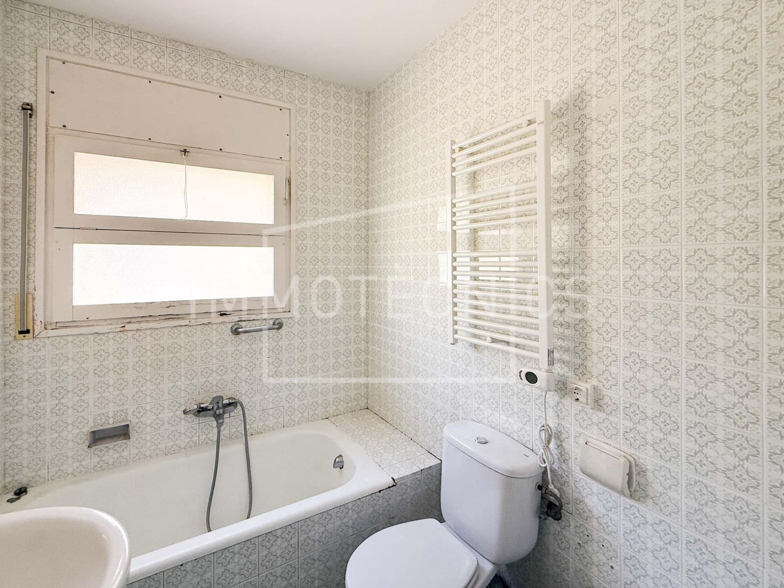 4 bedroom Flat for sale in Caldes d'Estrac with pool - € 320,000 (Ref: 9759120)