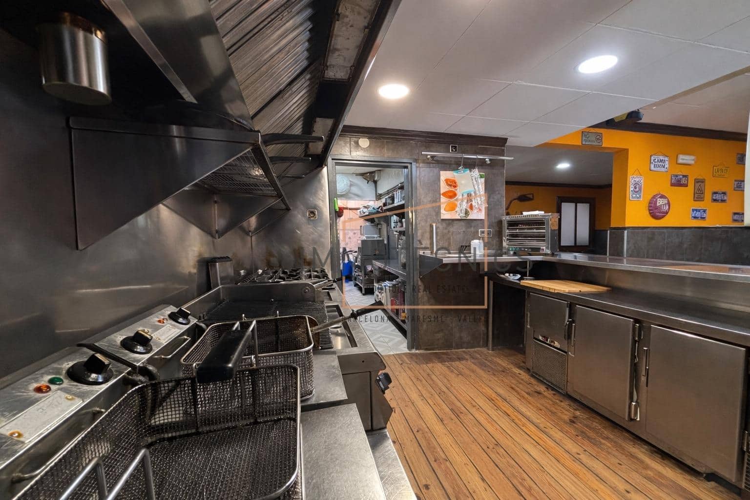 Empresa para arrendar em Canet de Mar - 1 500 € (Ref: 9759121)