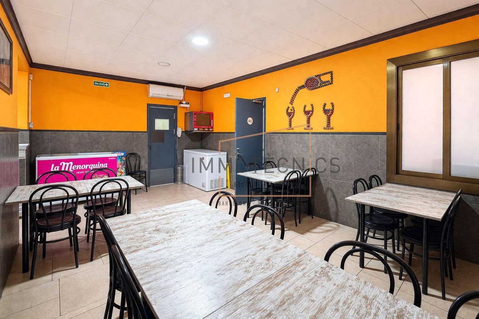 Empresa para arrendar em Canet de Mar - 1 500 € (Ref: 9759121)