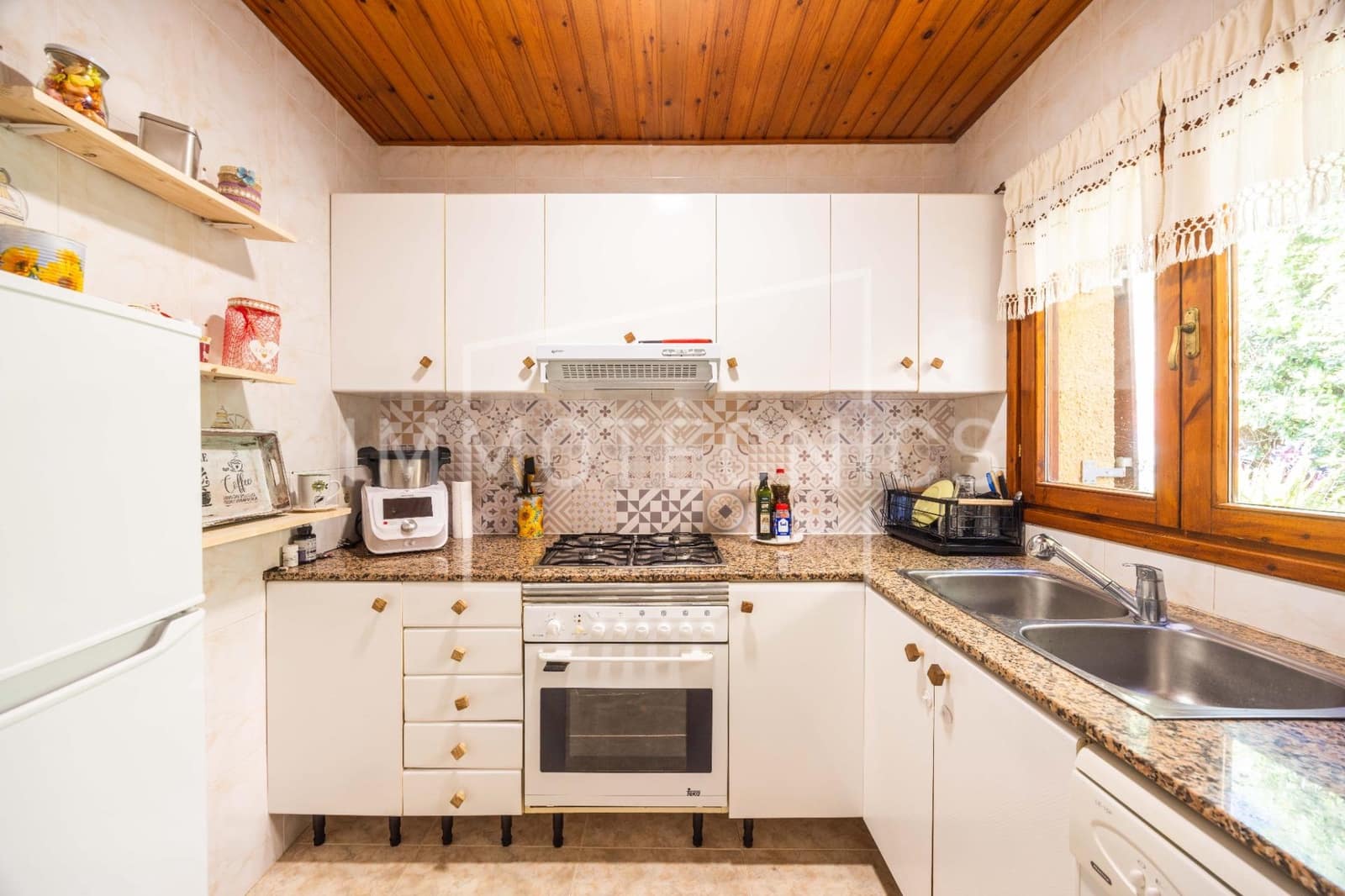 3 makuuhuone Huvila myytävänä paikassa Sant Cebria de Vallalta mukana 
autotalli - 325 000 € (Ref: 9780712)