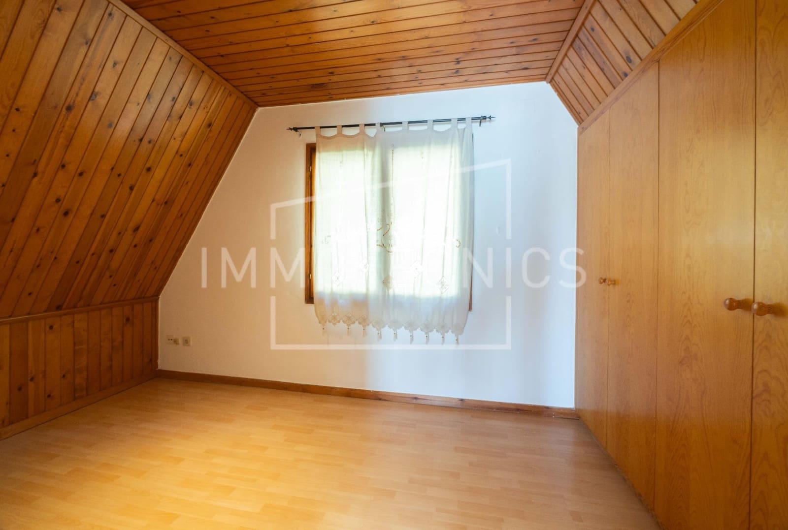 3 makuuhuone Huvila myytävänä paikassa Sant Cebria de Vallalta mukana 
autotalli - 325 000 € (Ref: 9780712)