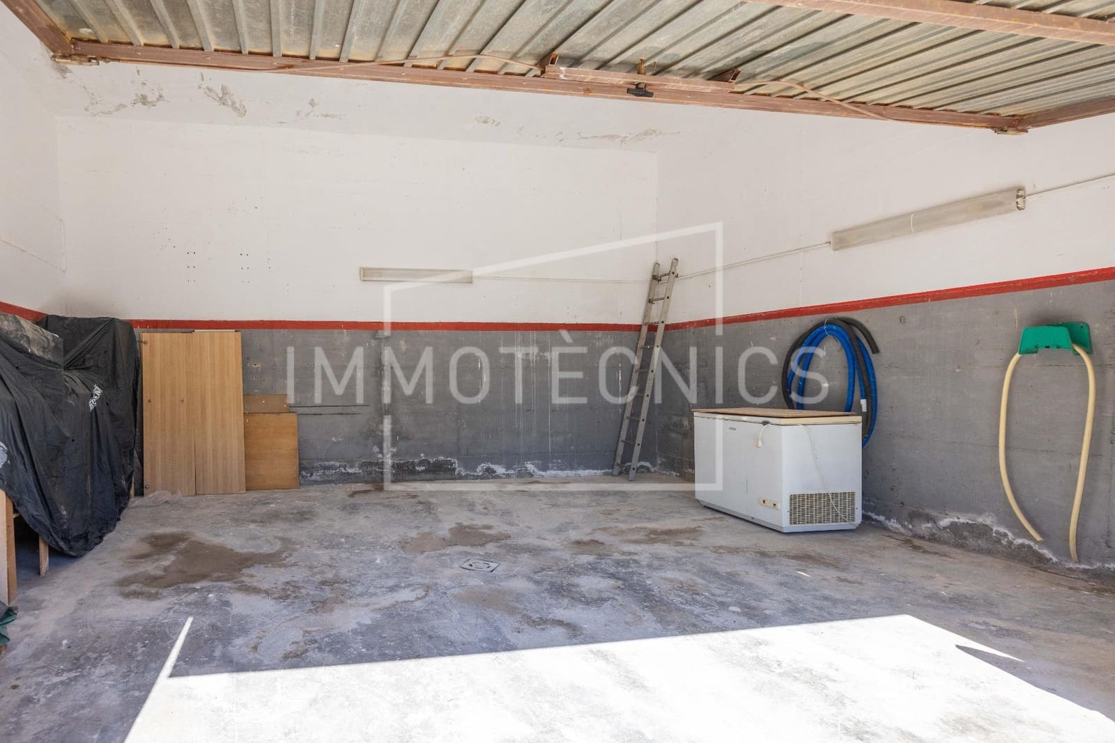 3 makuuhuone Huvila myytävänä paikassa Sant Cebria de Vallalta mukana 
autotalli - 325 000 € (Ref: 9780712)