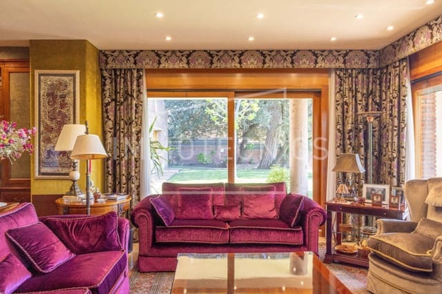 5 chambre Villa/Maison à vendre à Lliçà de Vall avec garage - 950 000 € (Ref: 9780713)