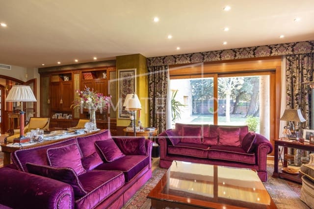 5 chambre Villa/Maison à vendre à Lliçà de Vall avec garage - 950 000 € (Ref: 9780713)