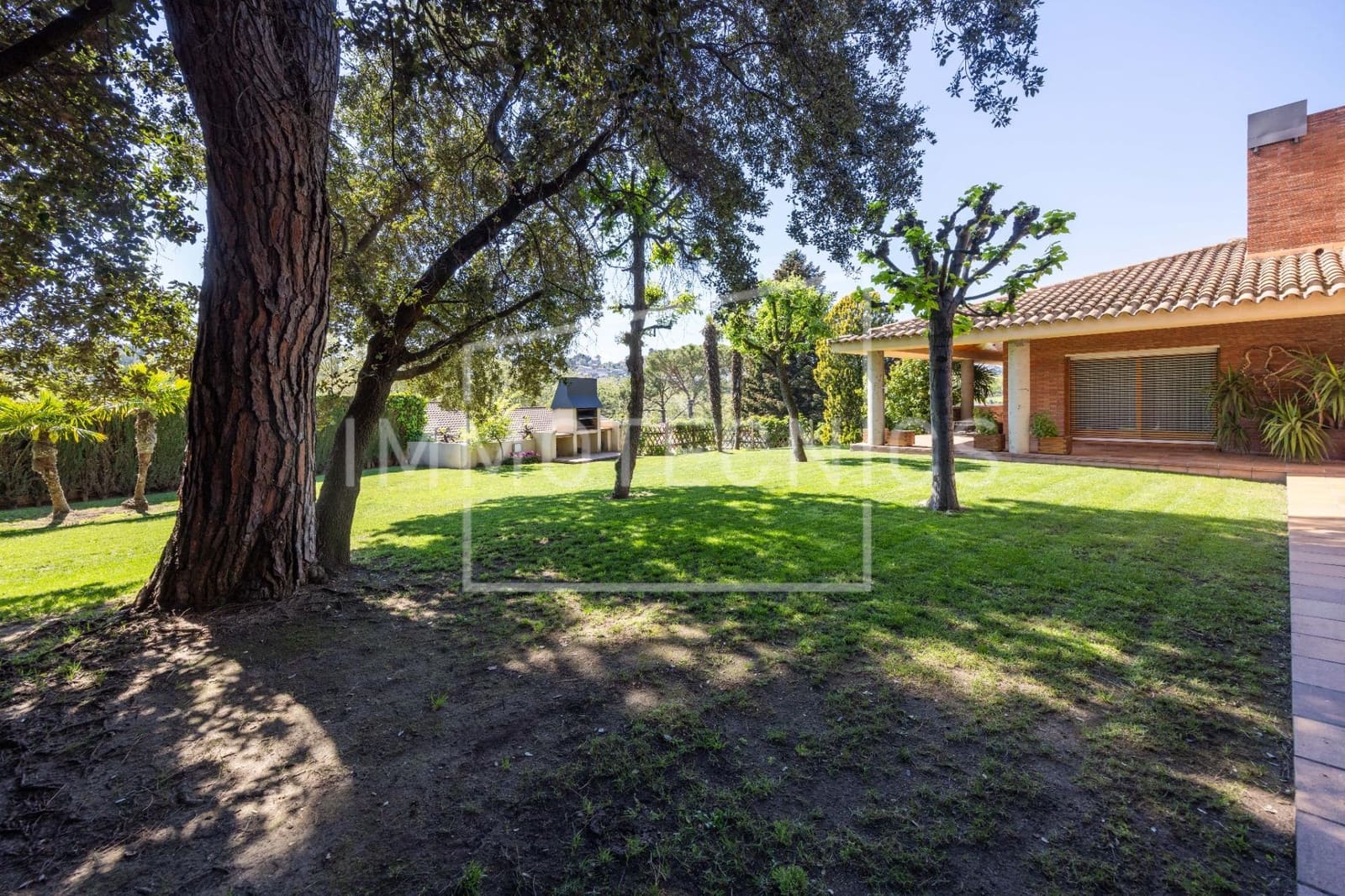 5 chambre Villa/Maison à vendre à Llica de Vall avec garage - 950 000 € (Ref: 9780713)