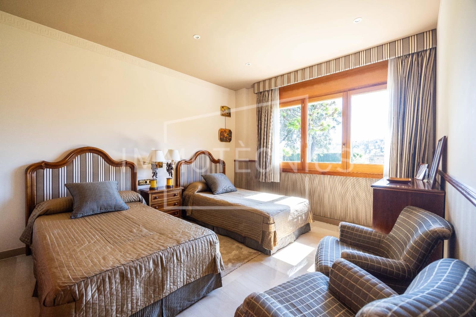 5 chambre Villa/Maison à vendre à Llica de Vall avec garage - 950 000 € (Ref: 9780713)