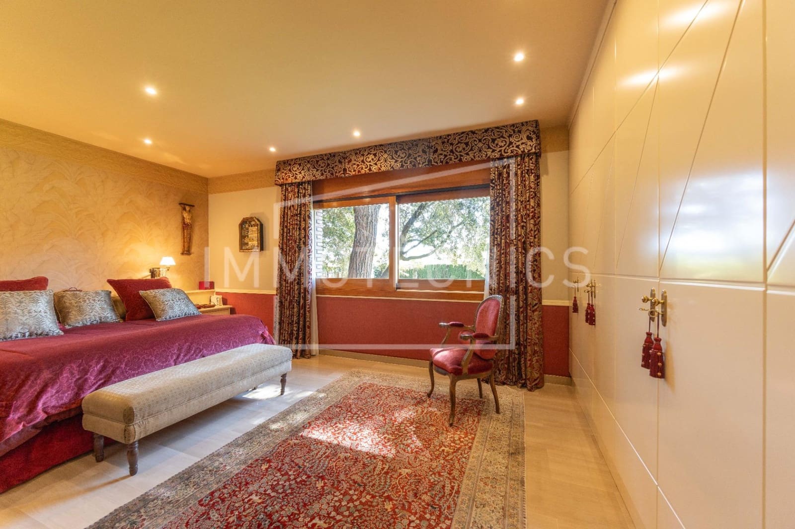 5 chambre Villa/Maison à vendre à Llica de Vall avec garage - 950 000 € (Ref: 9780713)