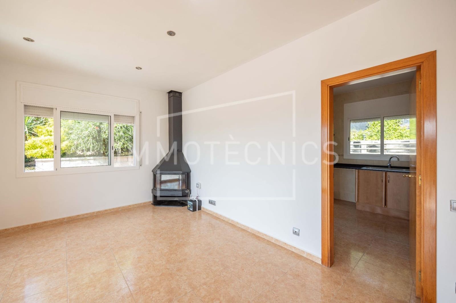 4 sovrum Villa till salu i Canoves i Samalus med garage - 400 000 € (Ref: 9799409)